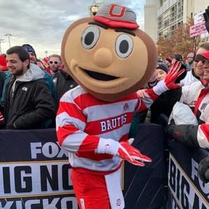 Meet your Posher, Joy